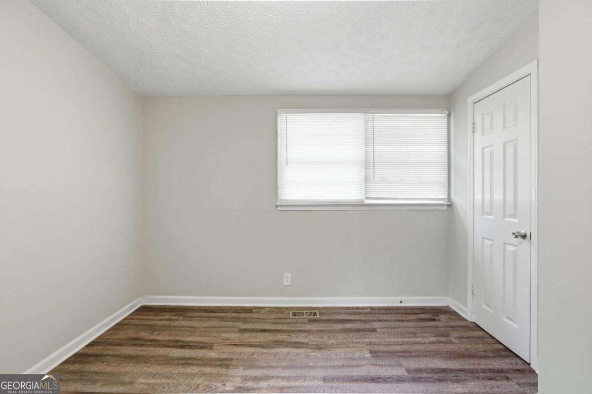 2485 Brackett Drive Marietta - Photo 15