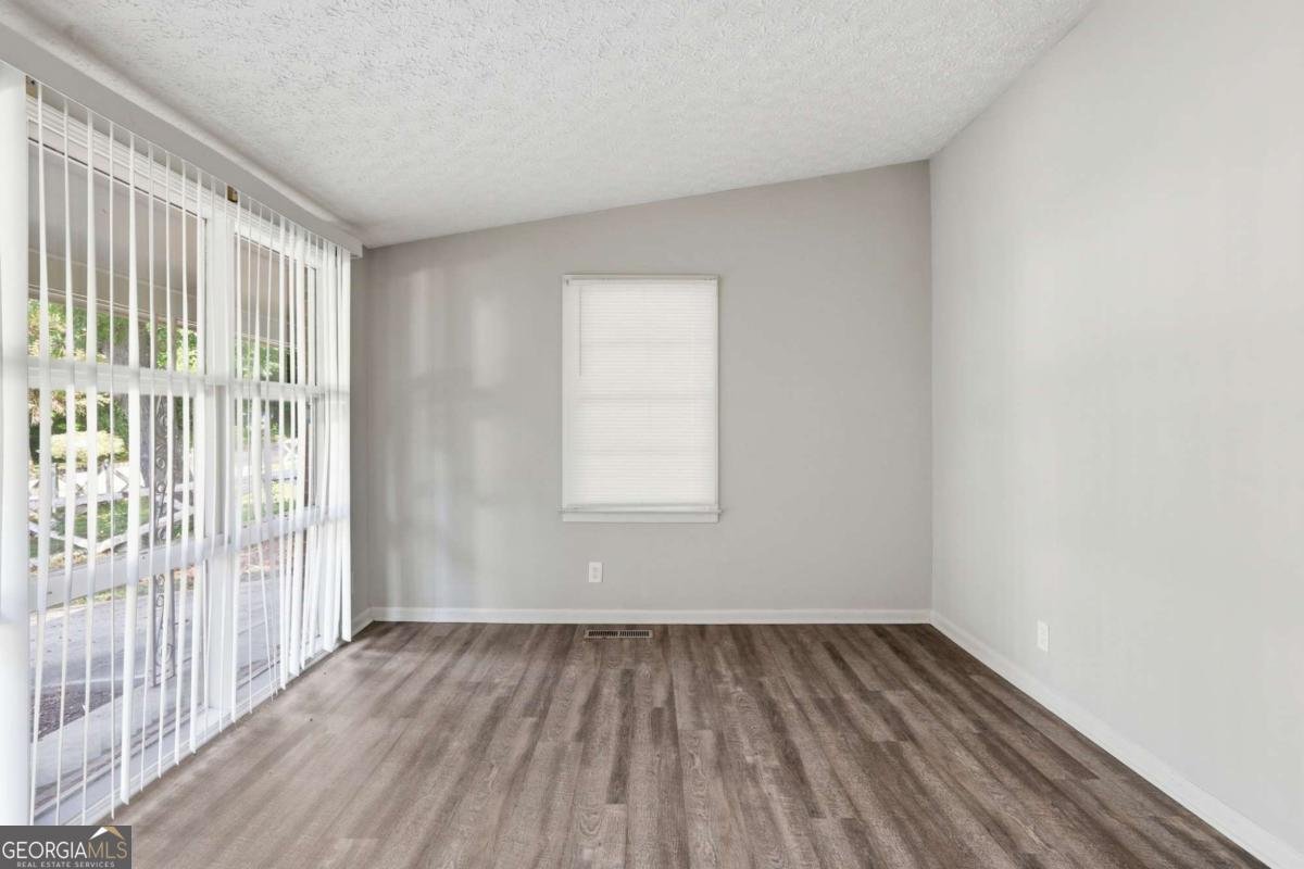 2485 Brackett Drive Marietta - Photo 8