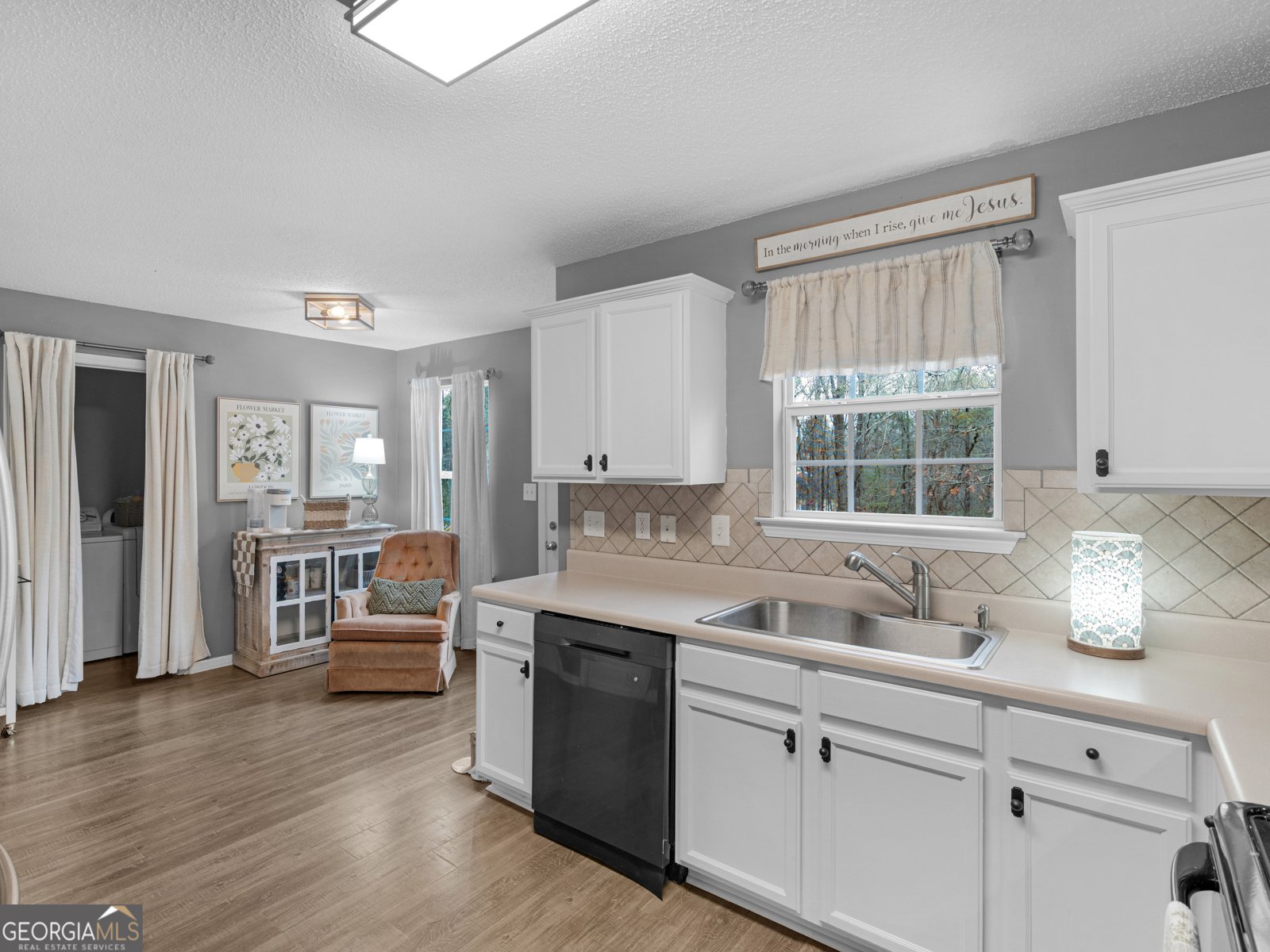 527 Gallantry Trail McDonough - Photo 9