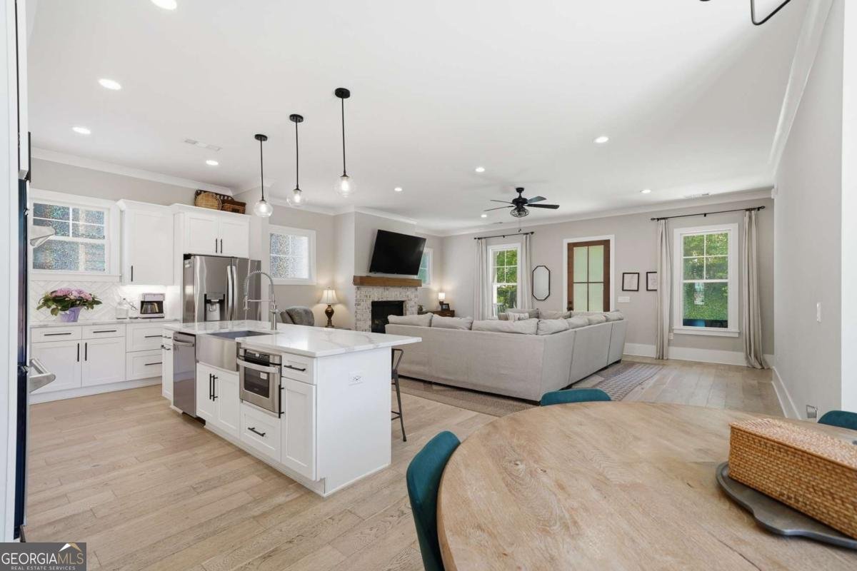 190 Chestnut Street Ball Ground - Photo 10