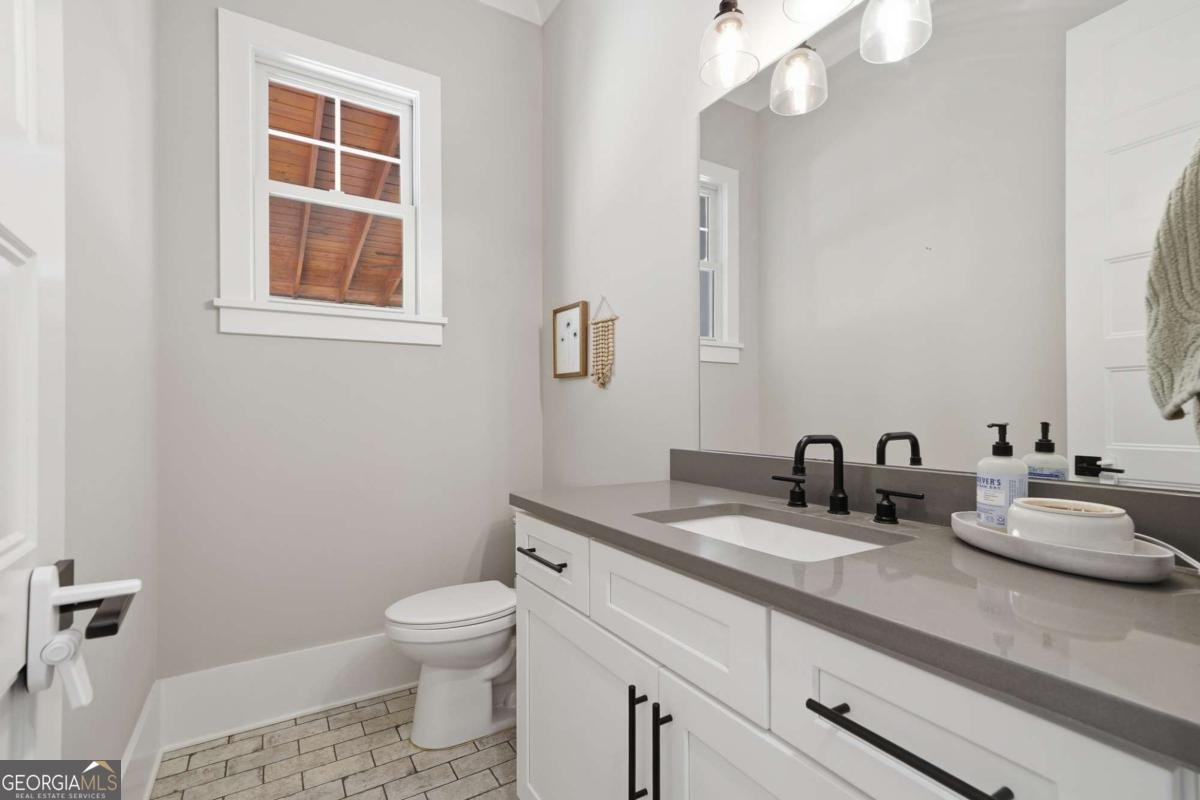 190 Chestnut Street Ball Ground - Photo 30