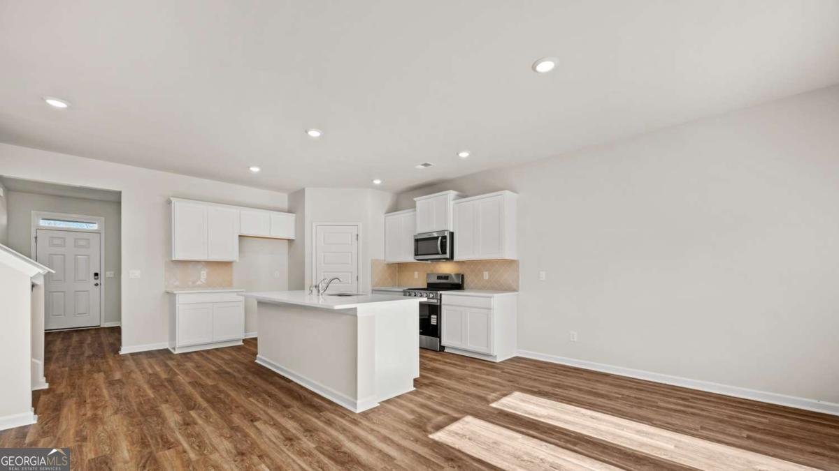 486 Abbott Road Statham - Photo 6