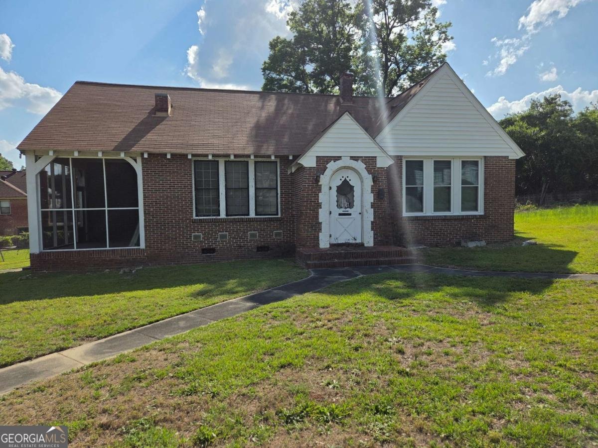 1165 Tate Drive Columbus - main photo