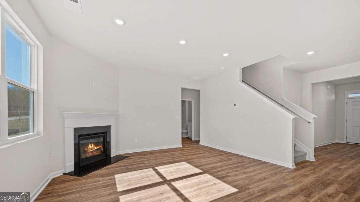 201 Defilippe Drive Statham - Photo 11
