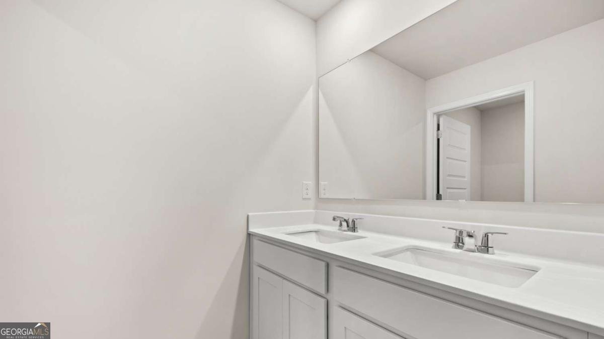 201 Defilippe Drive Statham - Photo 20