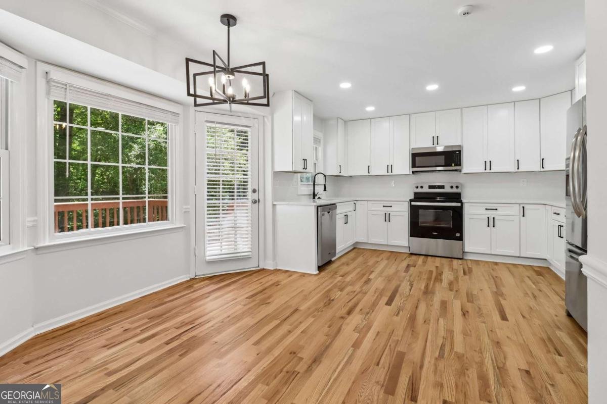 2270 Rushmore Drive Marietta - Photo 9