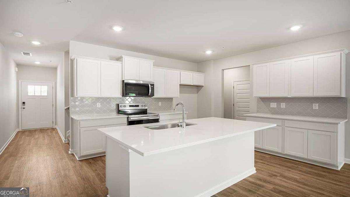228 Sound Circle Stockbridge - Photo 6
