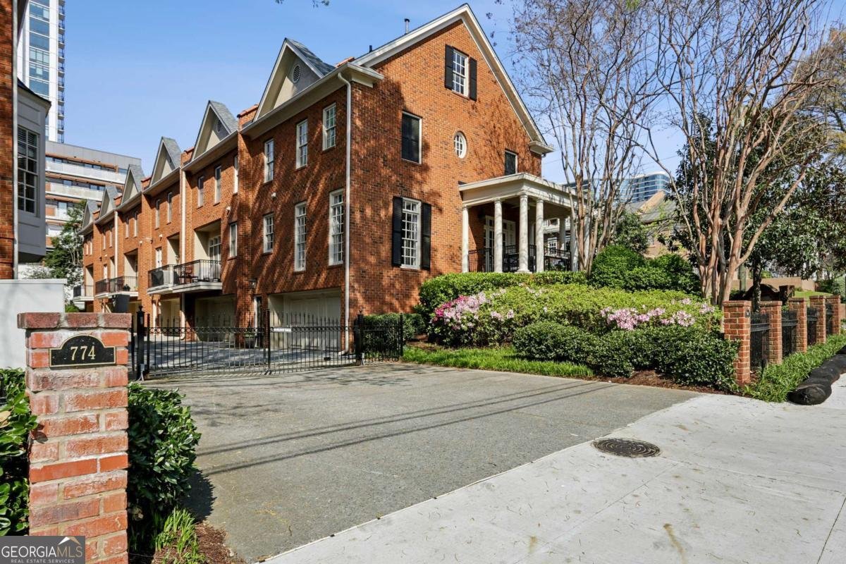 774 Piedmont Avenue Atlanta - main photo