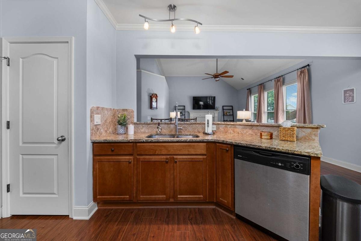 731 Midway Avenue Canton - Photo 14