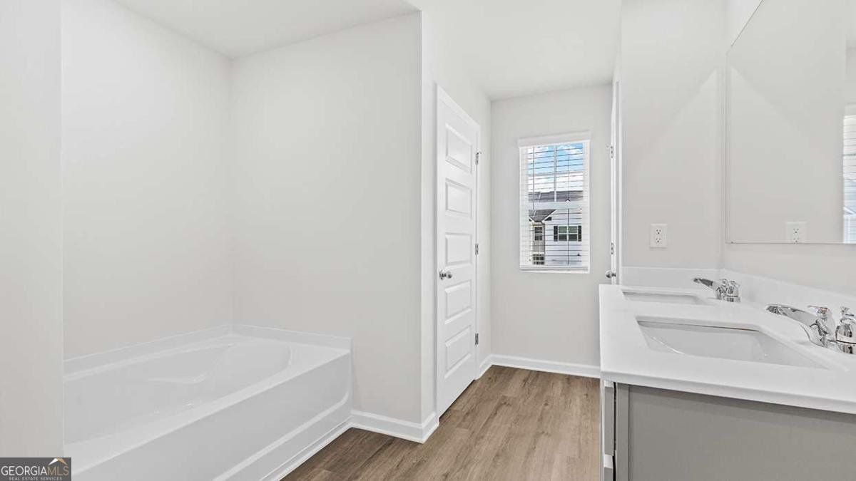 242 Sound Circle Stockbridge - Photo 17