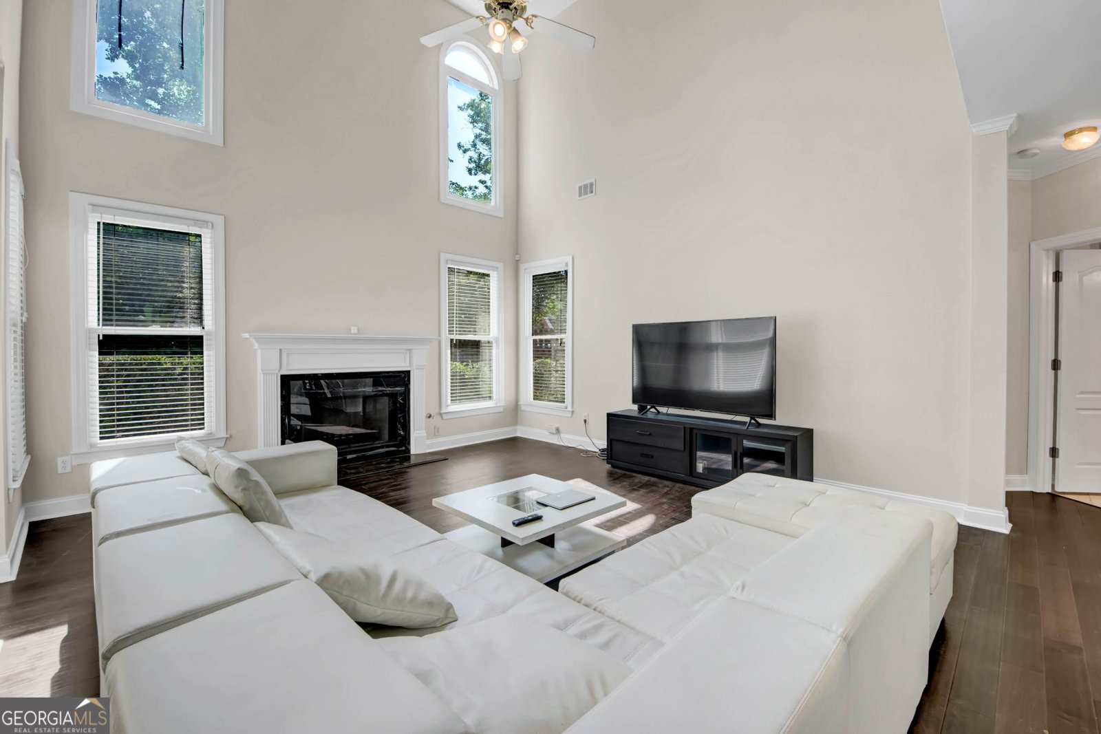 8488 Spring Breeze Terrace Johns Creek - Photo 18