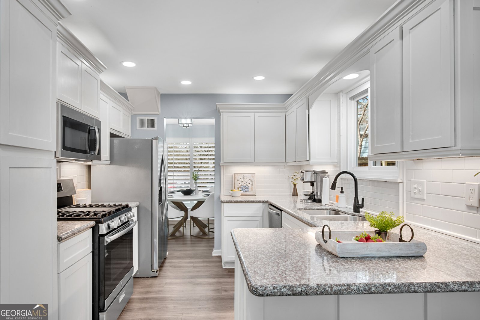 860 Waterbrook Court Roswell - Photo 6