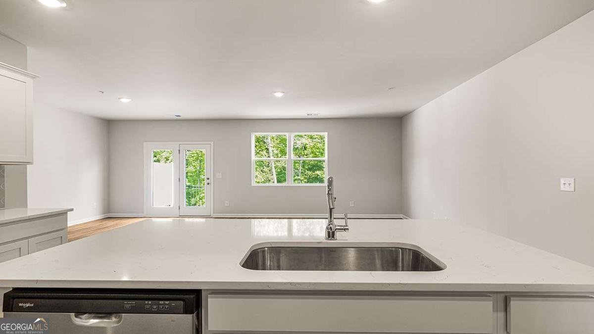 236 Sound Circle Stockbridge - Photo 10
