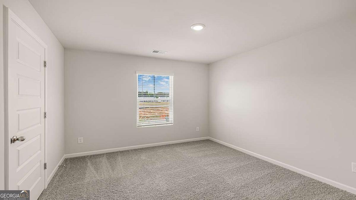 236 Sound Circle Stockbridge - Photo 32