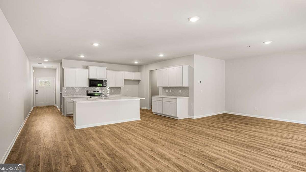 236 Sound Circle Stockbridge - Photo 8