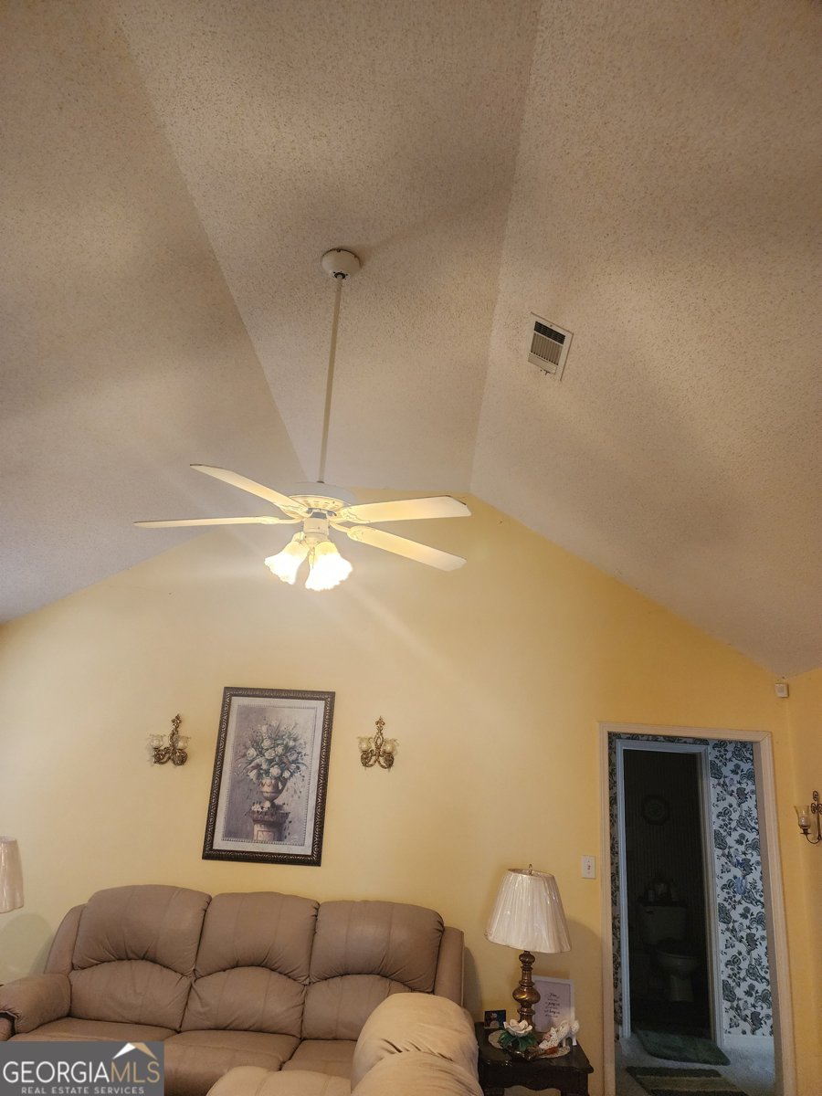 125 Crest Mont Drive Macon - Photo 8