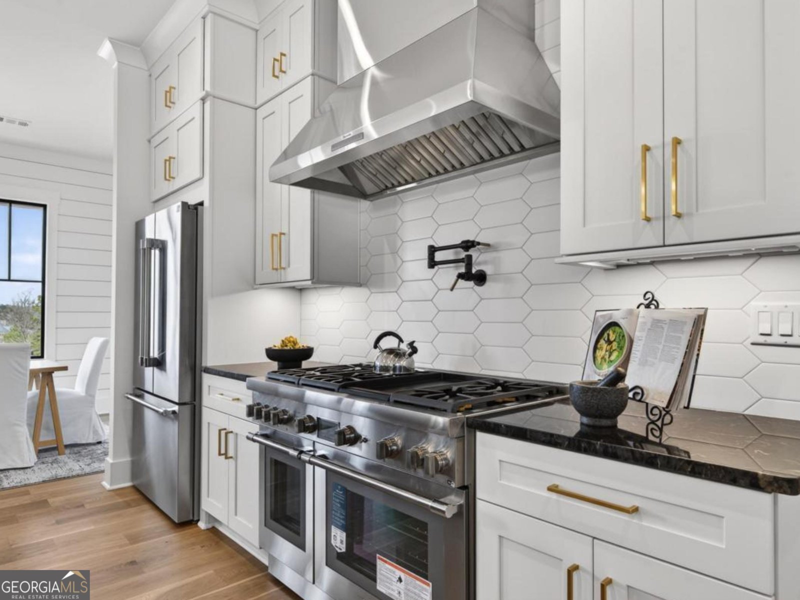 2020 Clearwater Drive White Plains - Photo 14