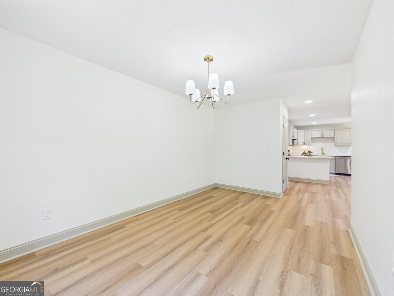 163 Welker Circle Macon - Photo 11