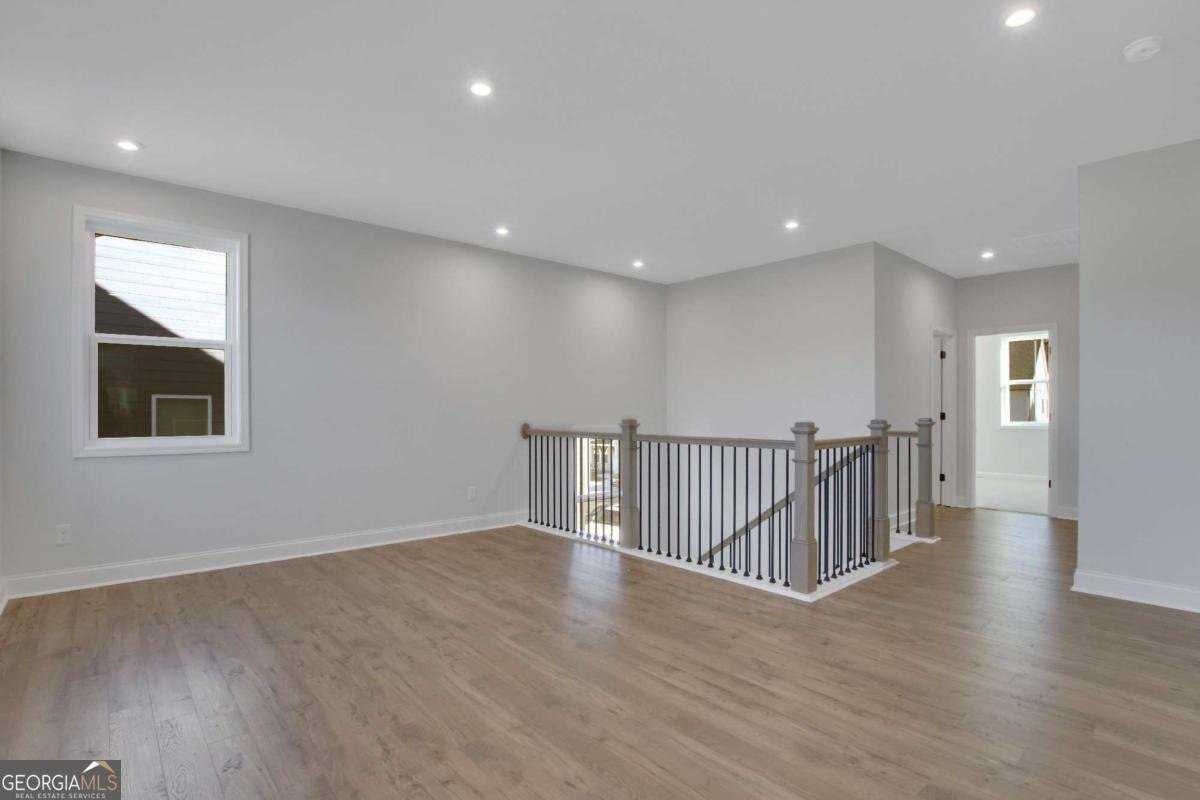 742 Crossroad Court Powder Springs - Photo 9