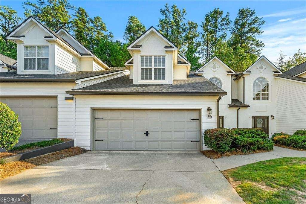 2015 Barrett Lakes Boulevard Kennesaw - main photo