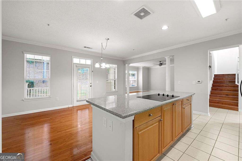 2015 Barrett Lakes Boulevard Kennesaw - Photo 7
