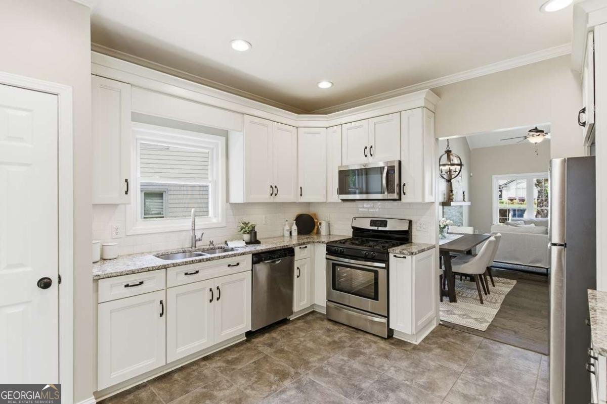 225 Blue Heron Lane Alpharetta - Photo 7