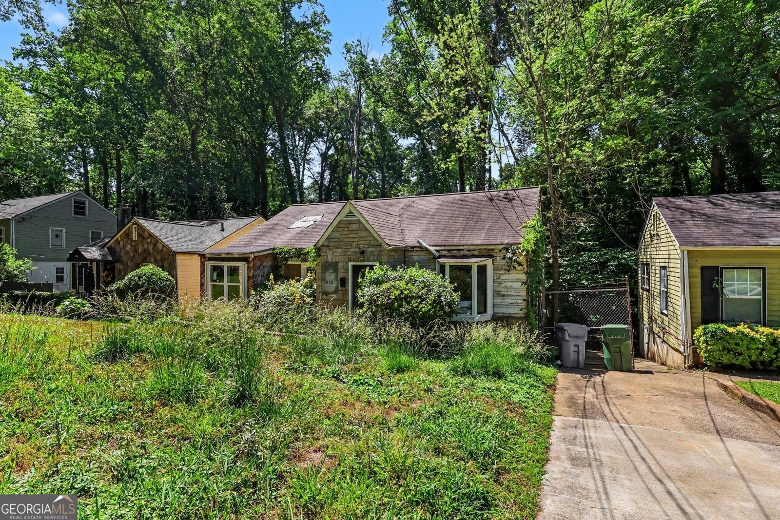 1676 Olympian Way Atlanta - Photo 9