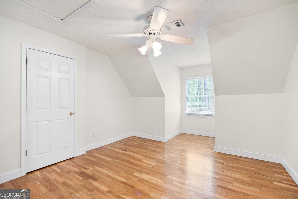 301 Benson Road Dallas - Photo 32