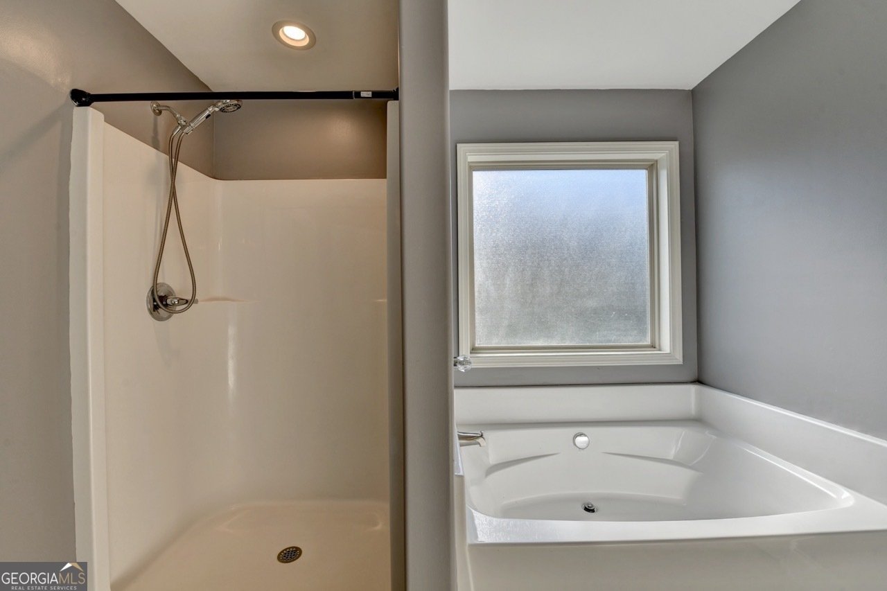 329 Kensington Trace Bethlehem - Photo 29