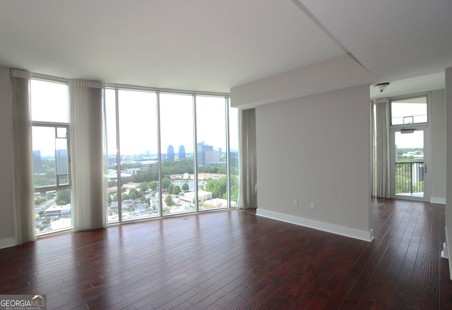 4561 Olde Perimeter Way Atlanta - Photo 6