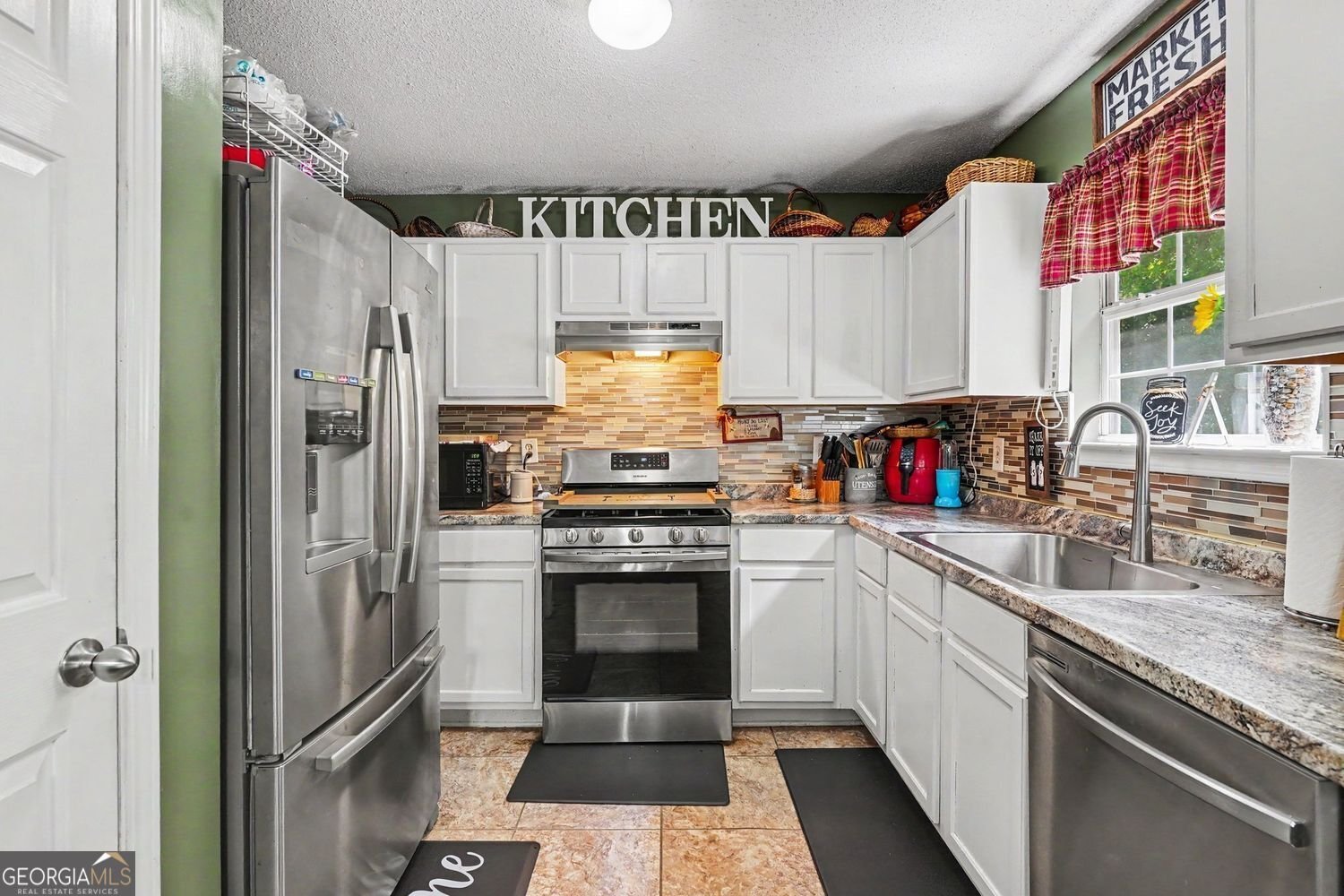 604 Rayella Drive Stockbridge - Photo 12