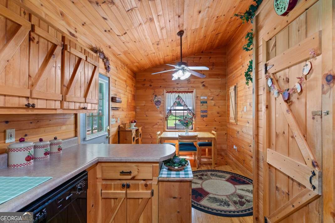 66 Fortenberry Road Young Harris - Photo 9