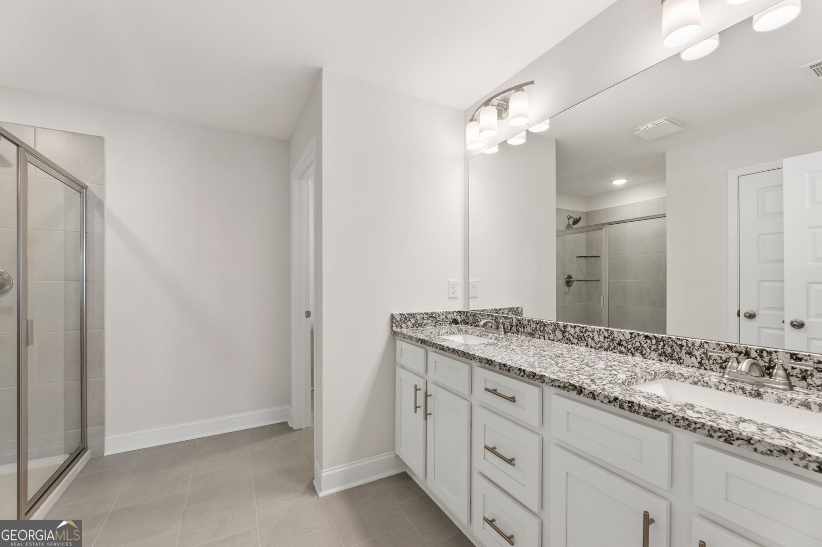 5665 Overview Drive Flowery Branch - Photo 14