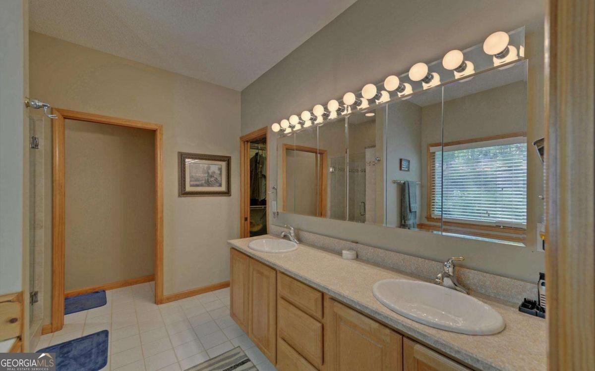52 Breton Highlands Court Clayton - Photo 18