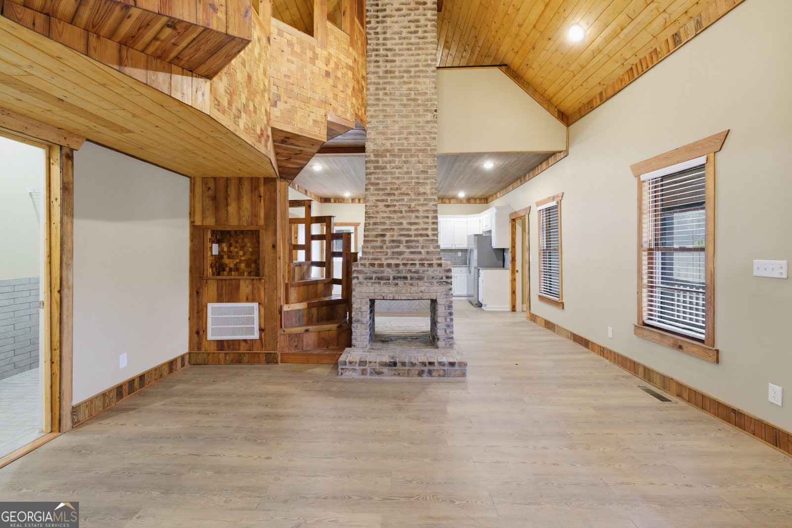 5492 Highway 98 Ila - Photo 8