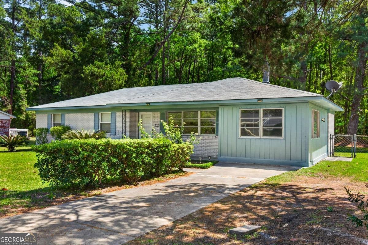 106 Winding Way Savannah - main photo