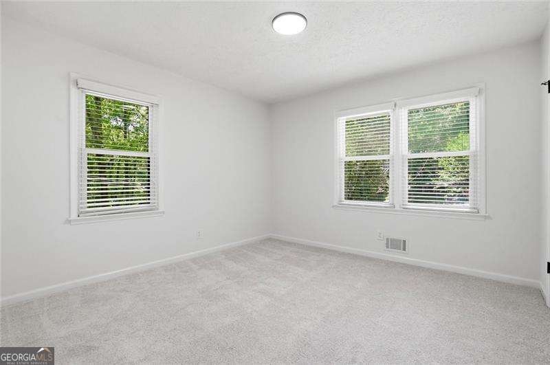 408 Riverlake Court Woodstock - Photo 17
