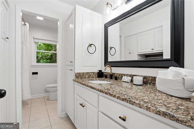408 Riverlake Court Woodstock - Photo 19