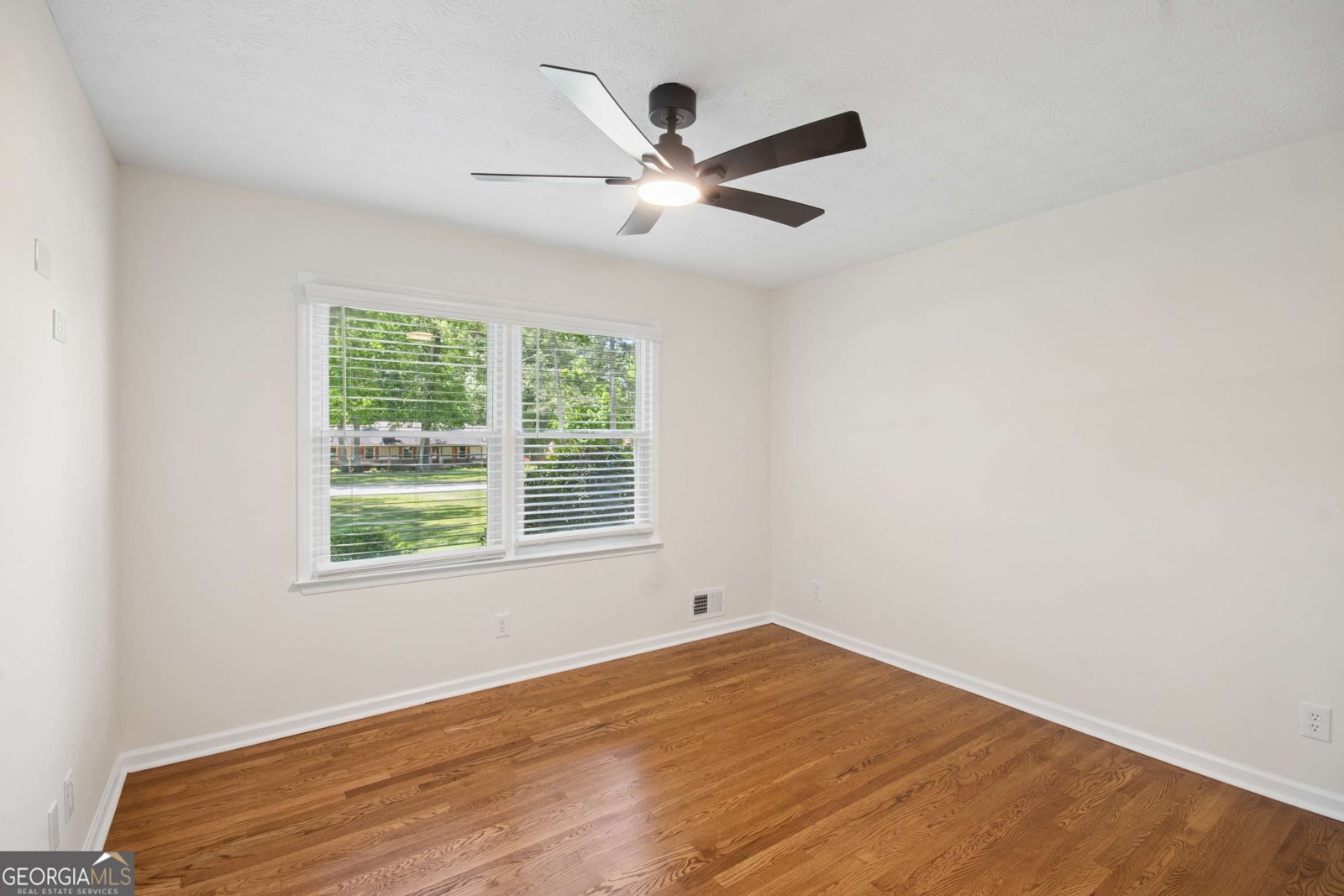 230 Chateau Drive Fayetteville - Photo 20