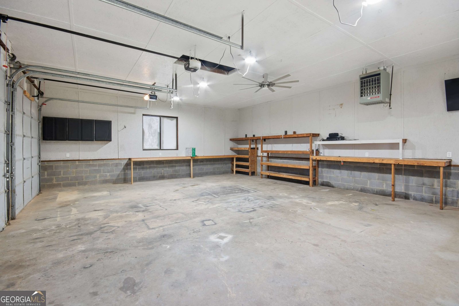 230 Chateau Drive Fayetteville - Photo 36