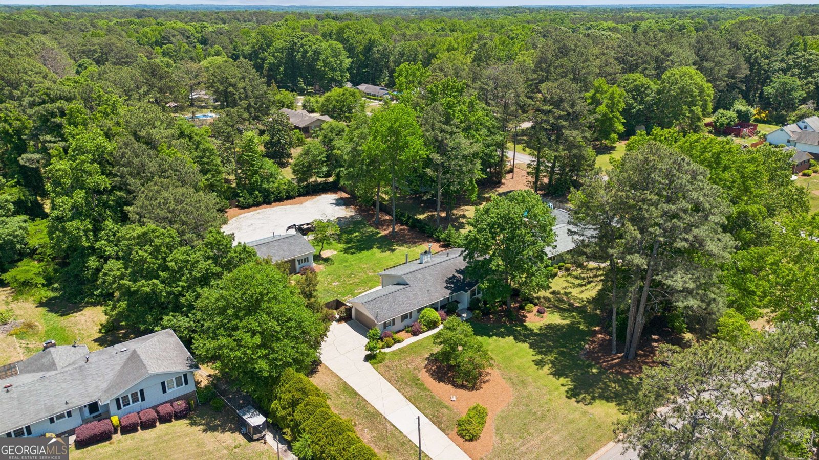 230 Chateau Drive Fayetteville - Photo 42