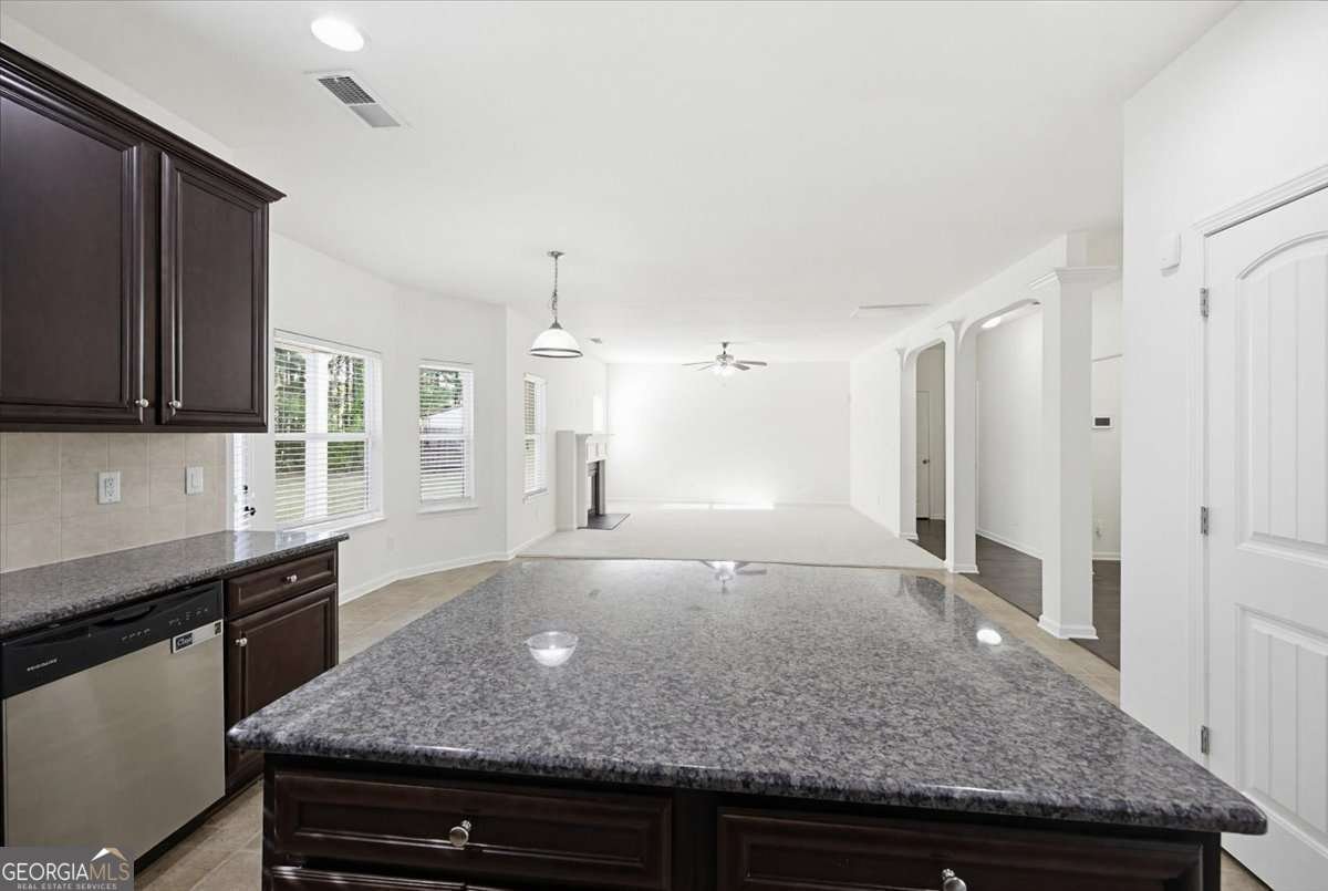 6744 Oak Hill Place Fairburn - Photo 12