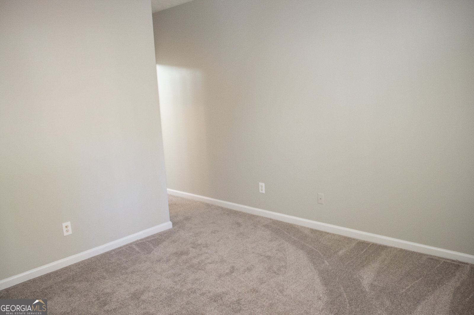 1695 Camden Forrest Way Riverdale - Photo 11