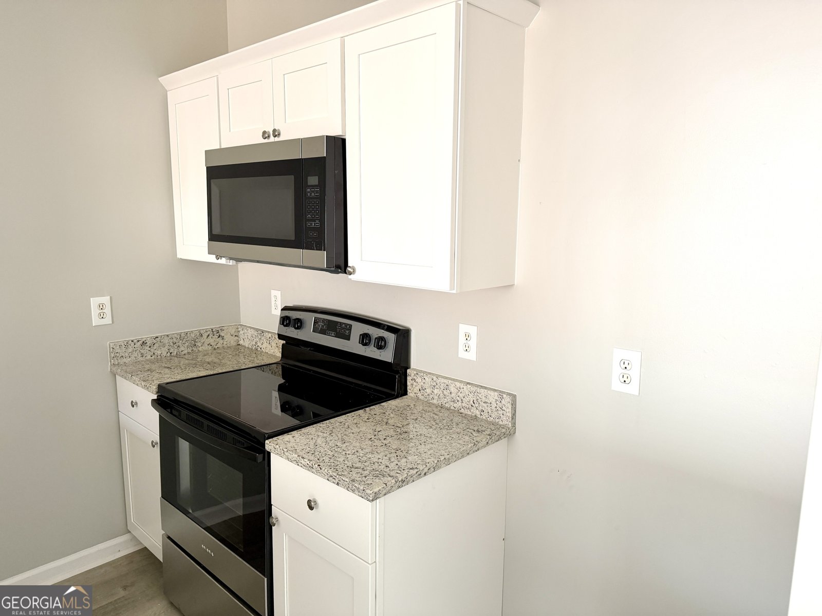 1695 Camden Forrest Way Riverdale - Photo 6