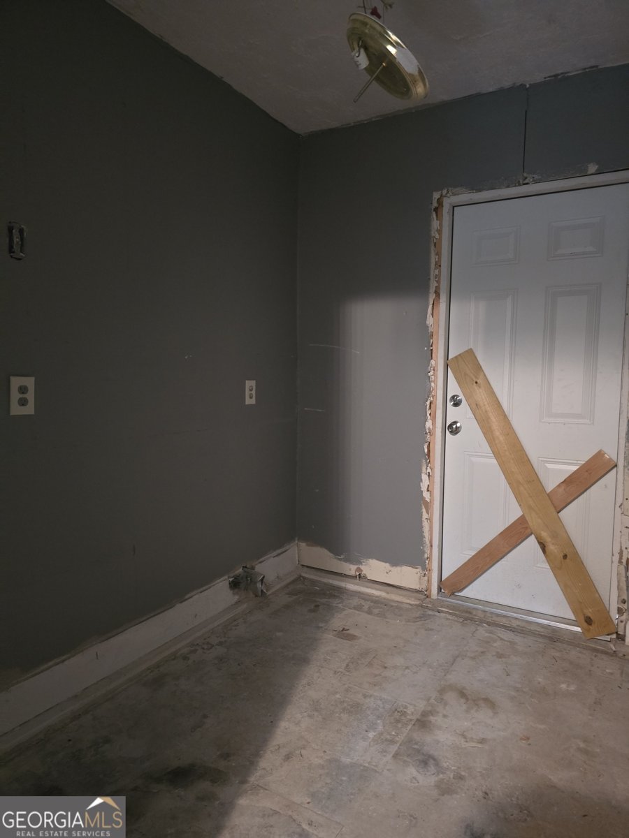 3866 Myrtle Court Macon - Photo 13