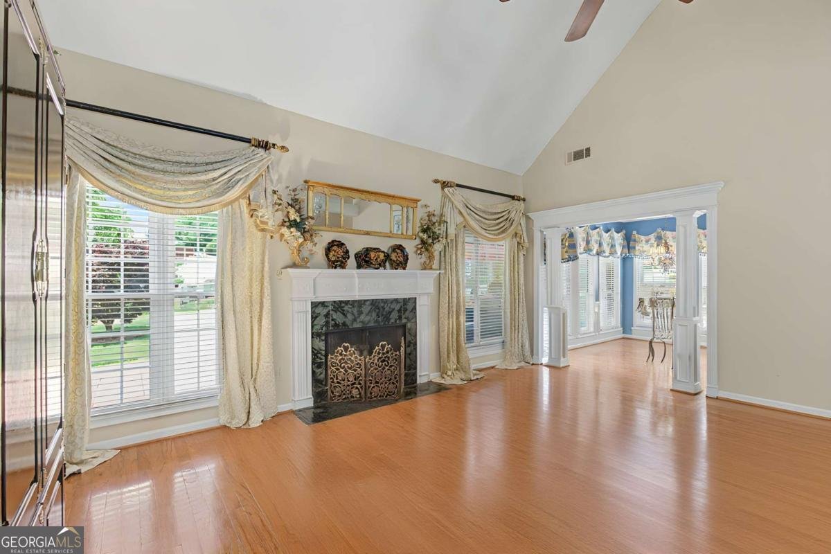 4045 Cherry Ridge Walk Suwanee - Photo 18