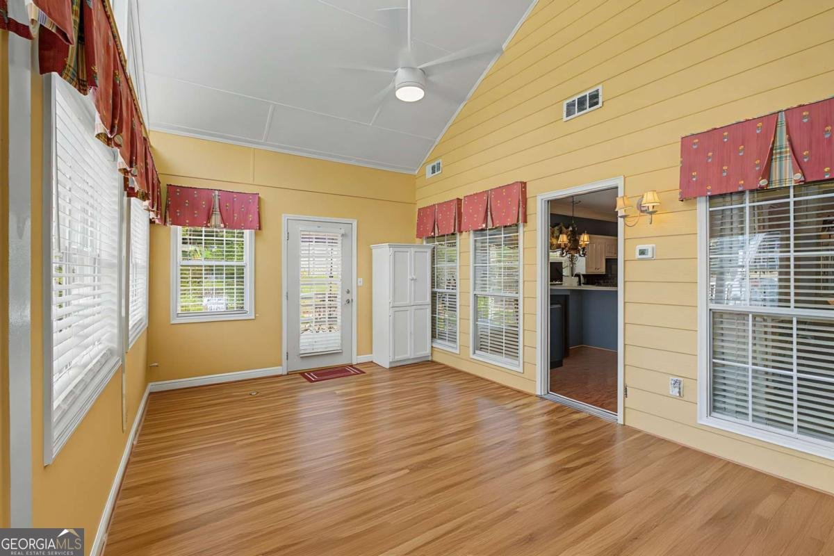 4045 Cherry Ridge Walk Suwanee - Photo 23