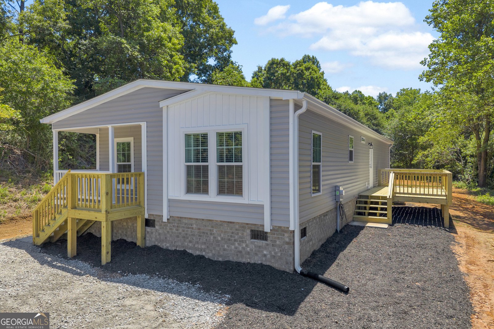 226 Mineral Springs Conn Demorest - main photo