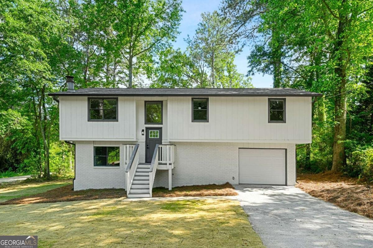 125 Woodbine Drive Carrollton - main photo