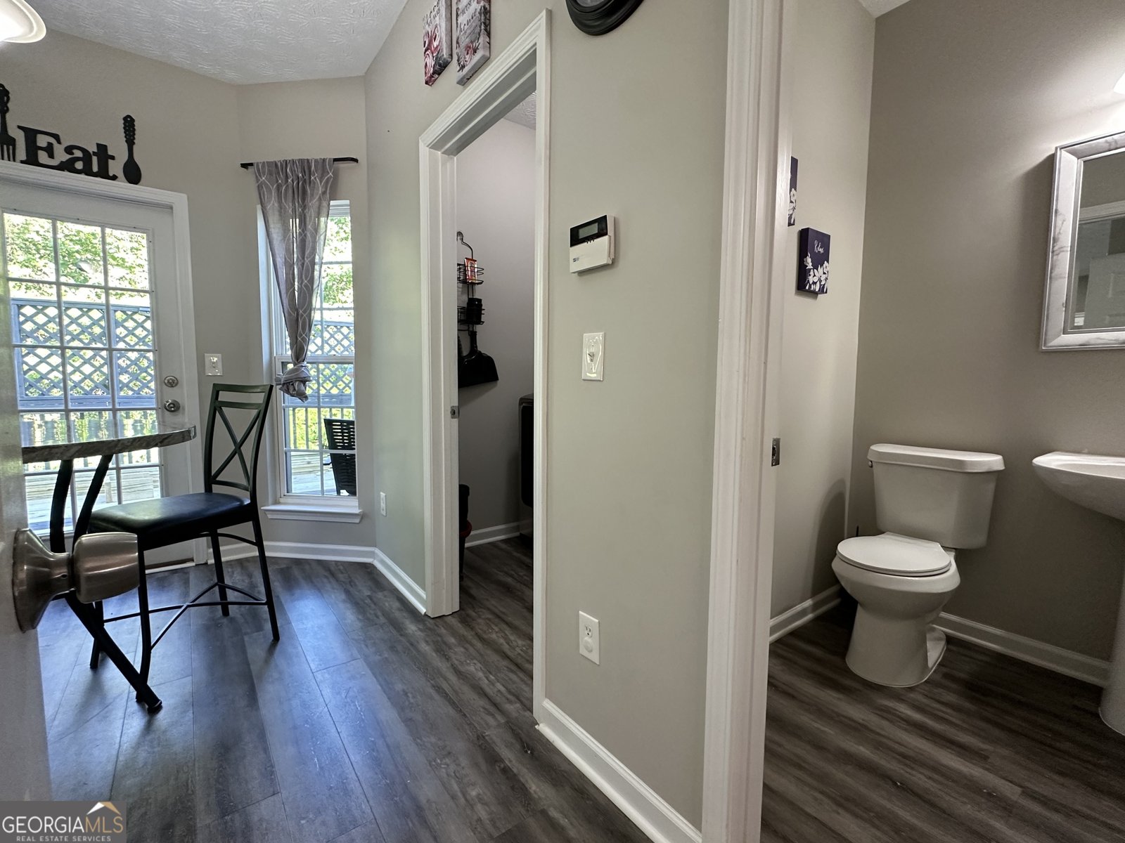 239 Mount Laurel Drive Dallas - Photo 6